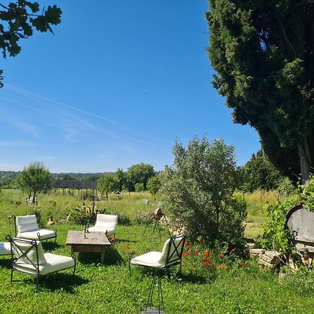 Вилла La Ferme Constantin Фаянс Экстерьер фото