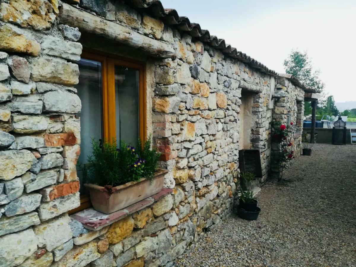 Вилла La Ferme Constantin Фаянс Экстерьер фото